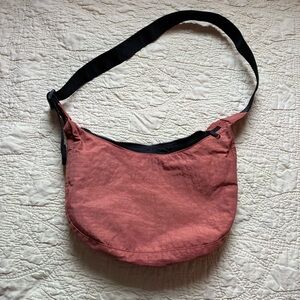 Rhubarb Medium Crescent